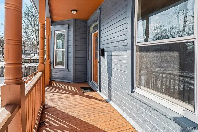 $1,700 | 302 Kellogg Street, Unit 1, Syracuse, NY 13204