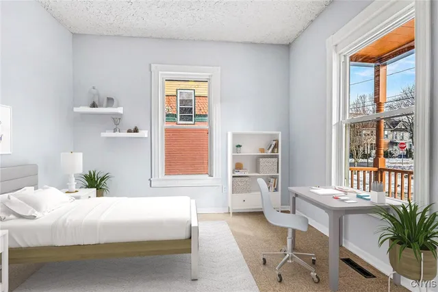 $1,700 | 302 Kellogg Street, Unit 1, Syracuse, NY 13204