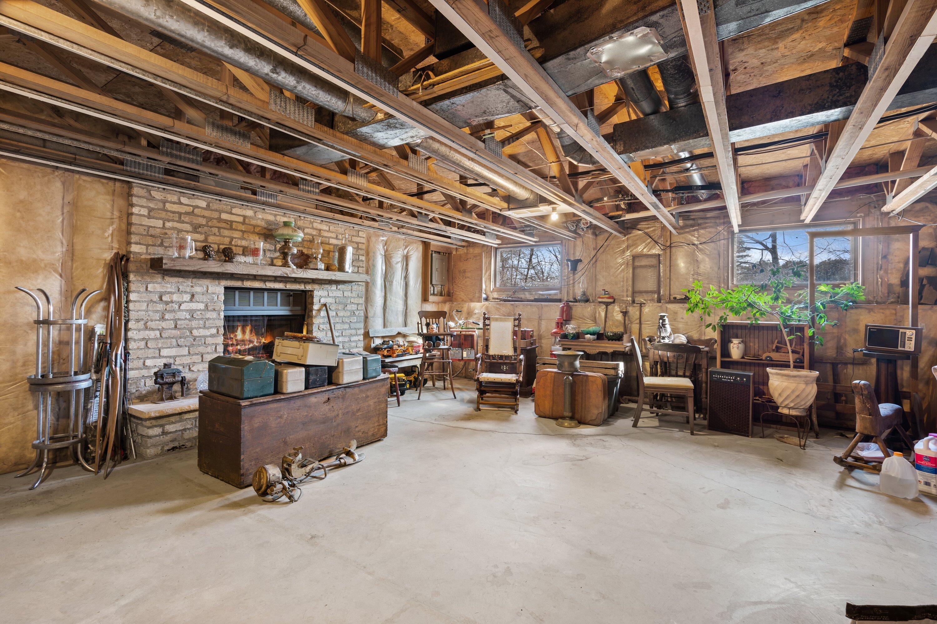 9545 County Highway Kewaskum, WI 53040 - Photo 19 of 34 Basement
