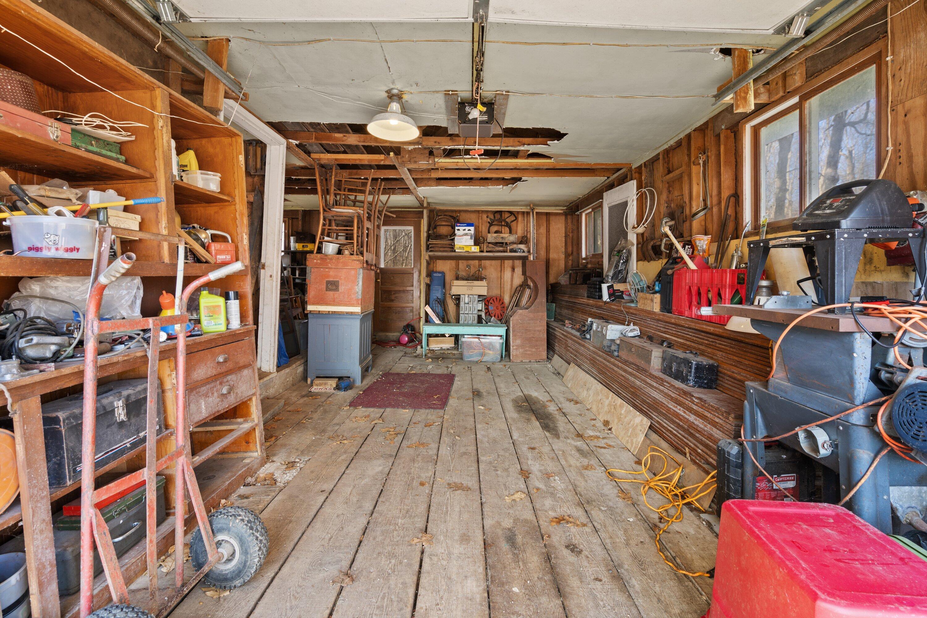 9545 County Highway Kewaskum, WI 53040 - Photo 23 of 34 inside of garage