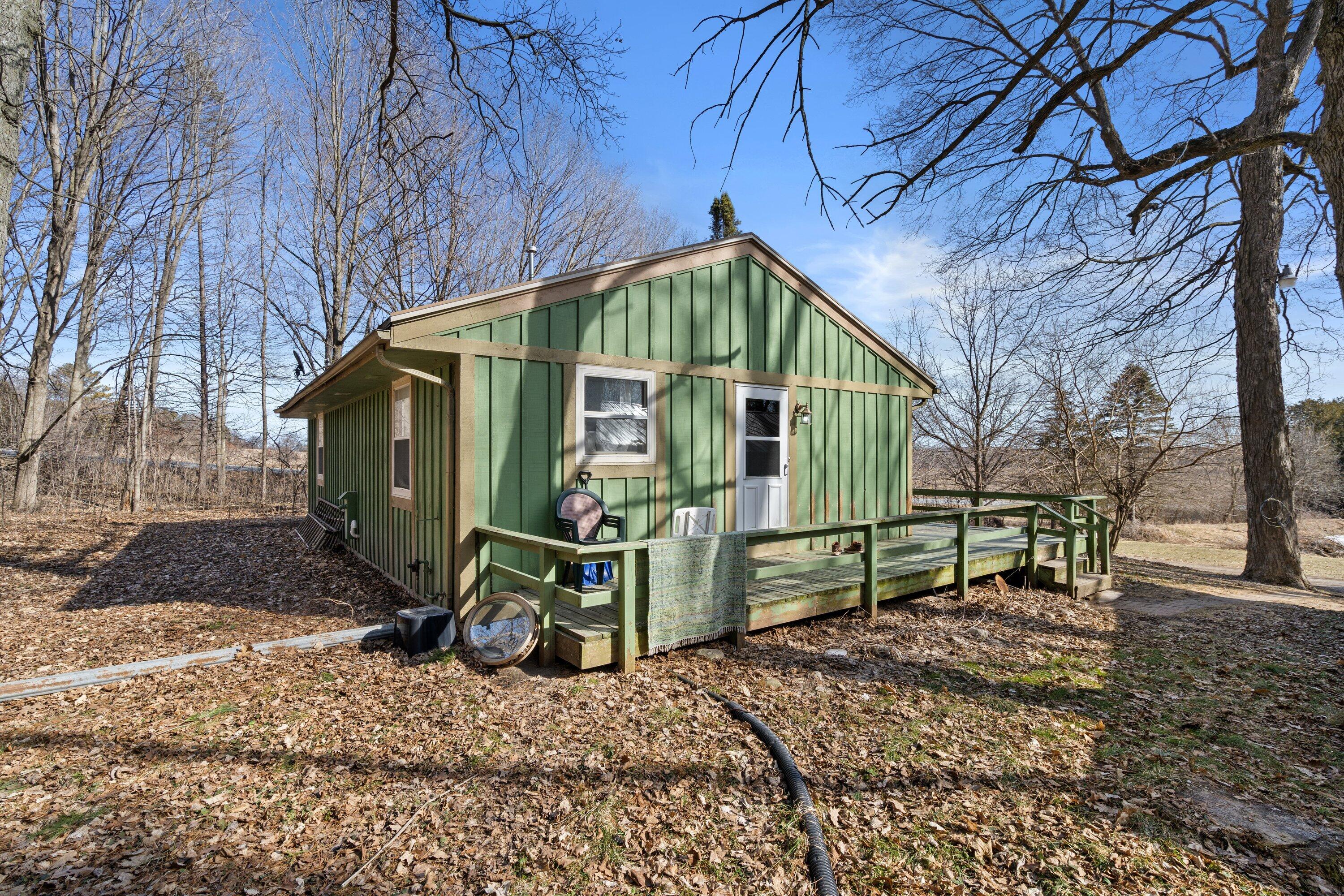 9545 County Highway Kewaskum, WI 53040 - Photo 25 of 34 side view
