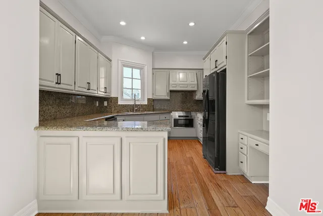 $15,000 | 4818 Roma Court, Marina del Rey, CA 90292