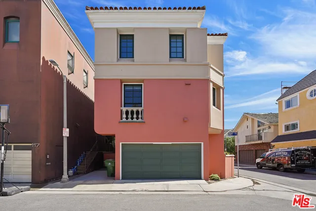 $15,000 | 4818 Roma Court, Marina del Rey, CA 90292