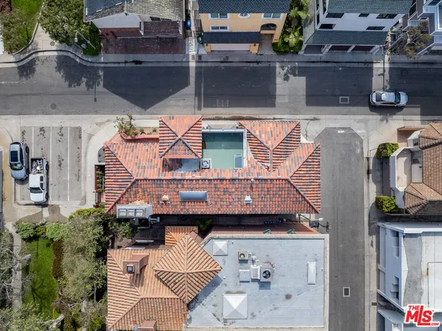 $15,000 | 4818 Roma Court, Marina del Rey, CA 90292