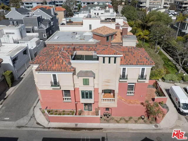 $15,000 | 4818 Roma Court, Marina del Rey, CA 90292