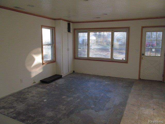 21422 Greenview Road Southfield, MI 48075 - Photo 24 of 25 261-899304 (46).JPG