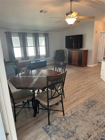 $189,900 | 729 Camelia Court, The Villages, FL 32159