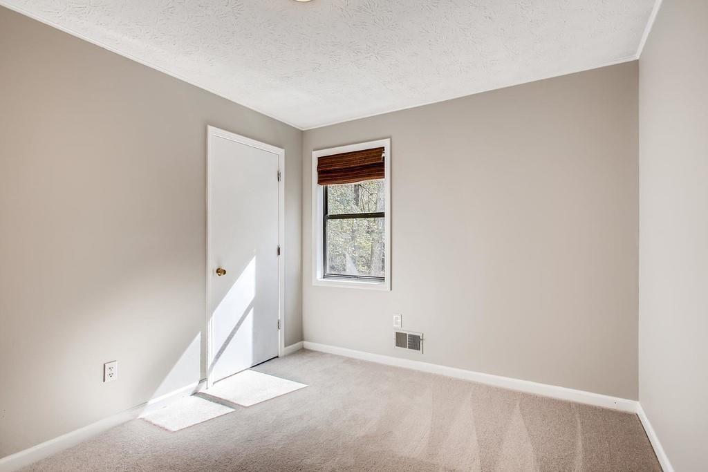 2274 Turtle Landing Marietta, GA 30066 - Photo 14 of 28 an empty room with windows