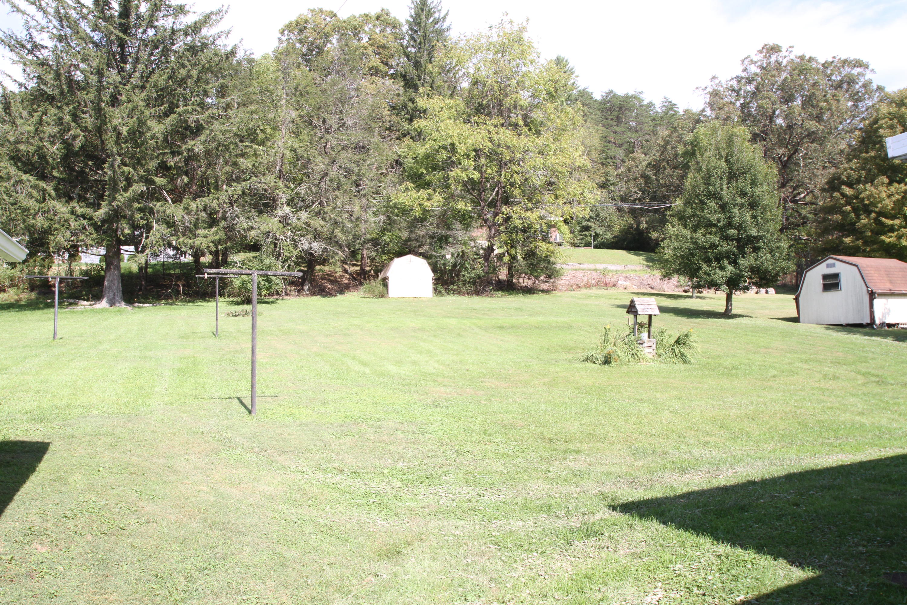 322 Rowan Road White Sulphur Springs, WV 24986 - Photo 31 of 37 Gallery Image 31