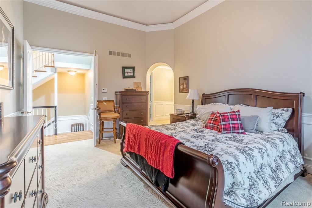 701 Wellington Circle Rochester Hills, MI 48309 - Photo 32 of 54