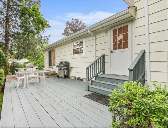 $5,400 | 253 Linden Street, Unit 253, Waltham, MA 02452