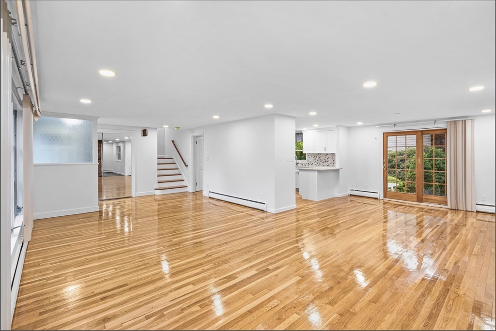 253 Linden Street, Unit 253 Waltham, MA 02452 - Photo 3 of 21