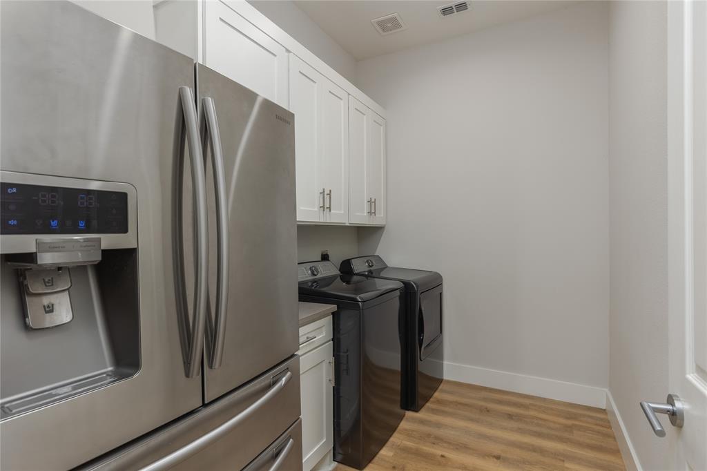 152 Katy Ranch Drive Weatherford, TX 76085 - Photo 19 of 39 Large Laundry Area with room for a second fridge