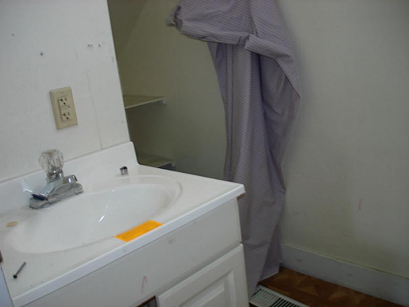 57 Spring Street Gardiner, ME 04345 - Photo 14 of 21 Bathroom.