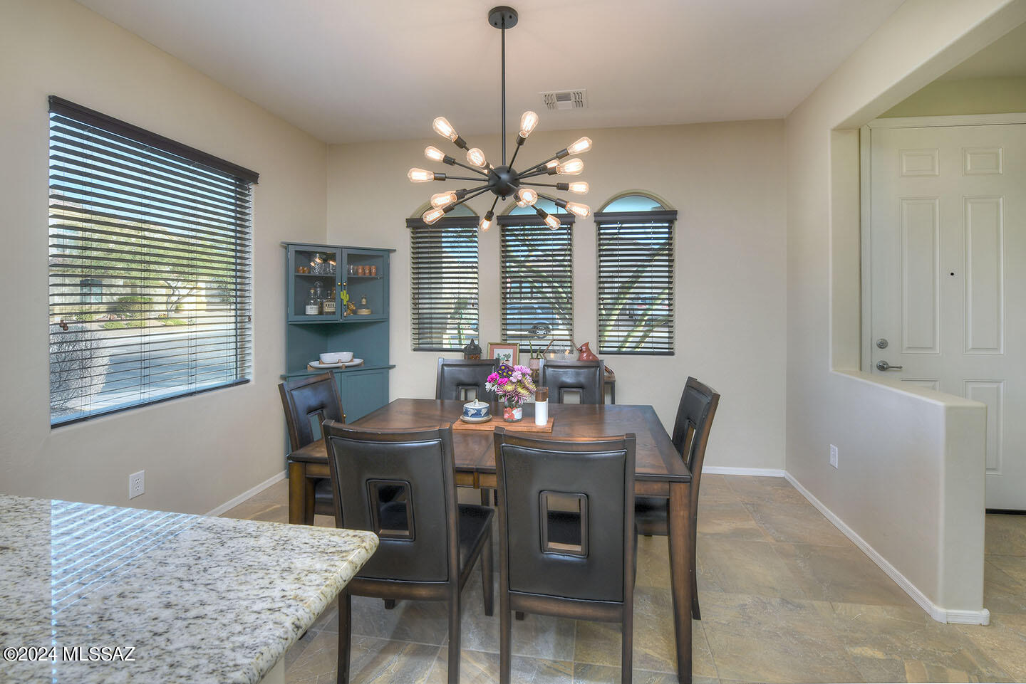 8698 West Denstone Road Marana, AZ 85653 - Photo 3 of 36