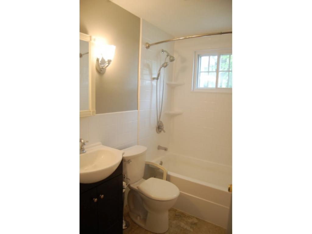 706 Stonefield Road Endwell, NY 13760 - Photo 14 of 23 Gallery Image 14