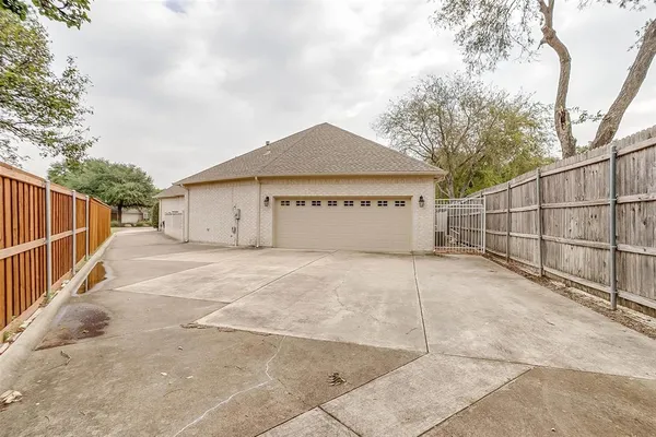 $3,300 | 3312 Rivermoor Court, Fort Worth, TX 76116