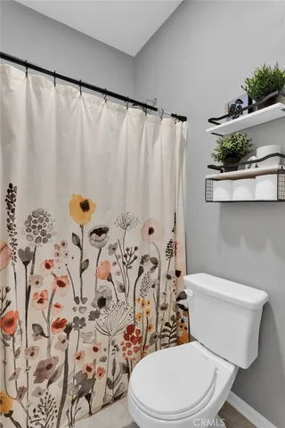 $469,000 | 13242 West Mesa Way, Victorville, CA 92395