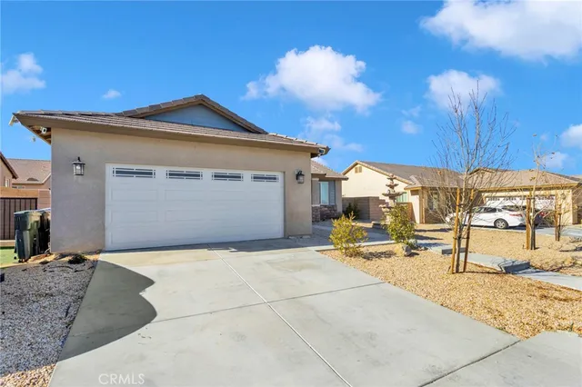 $469,000 | 13242 West Mesa Way, Victorville, CA 92395