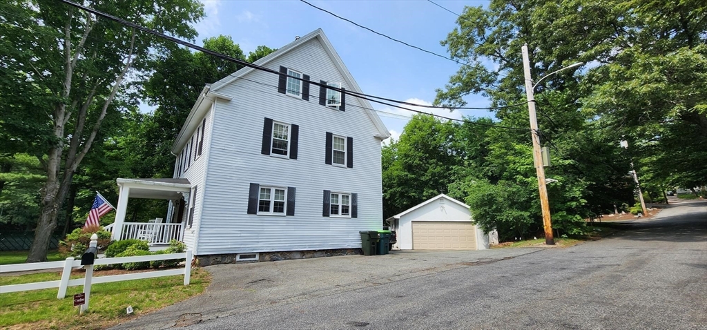 10 Cedar Street Wellesley, MA 02481 - Photo 2 of 10