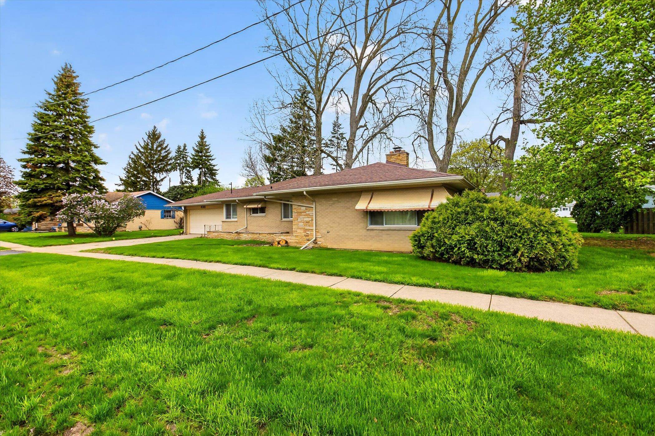 636 Rustic Road Saginaw, MI 48604 - Photo 4 of 30