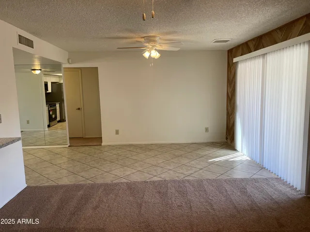 $1,895 | 10014 North 44th Drive, Glendale, AZ 85302