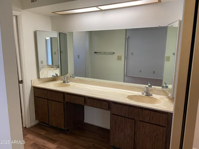 $1,895 | 10014 North 44th Drive, Glendale, AZ 85302