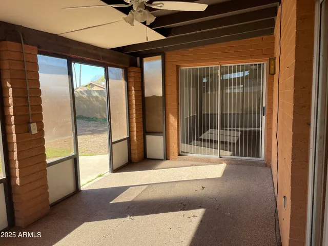 $1,895 | 10014 North 44th Drive, Glendale, AZ 85302