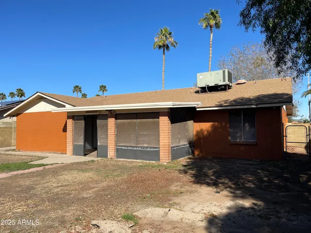 $1,895 | 10014 North 44th Drive, Glendale, AZ 85302