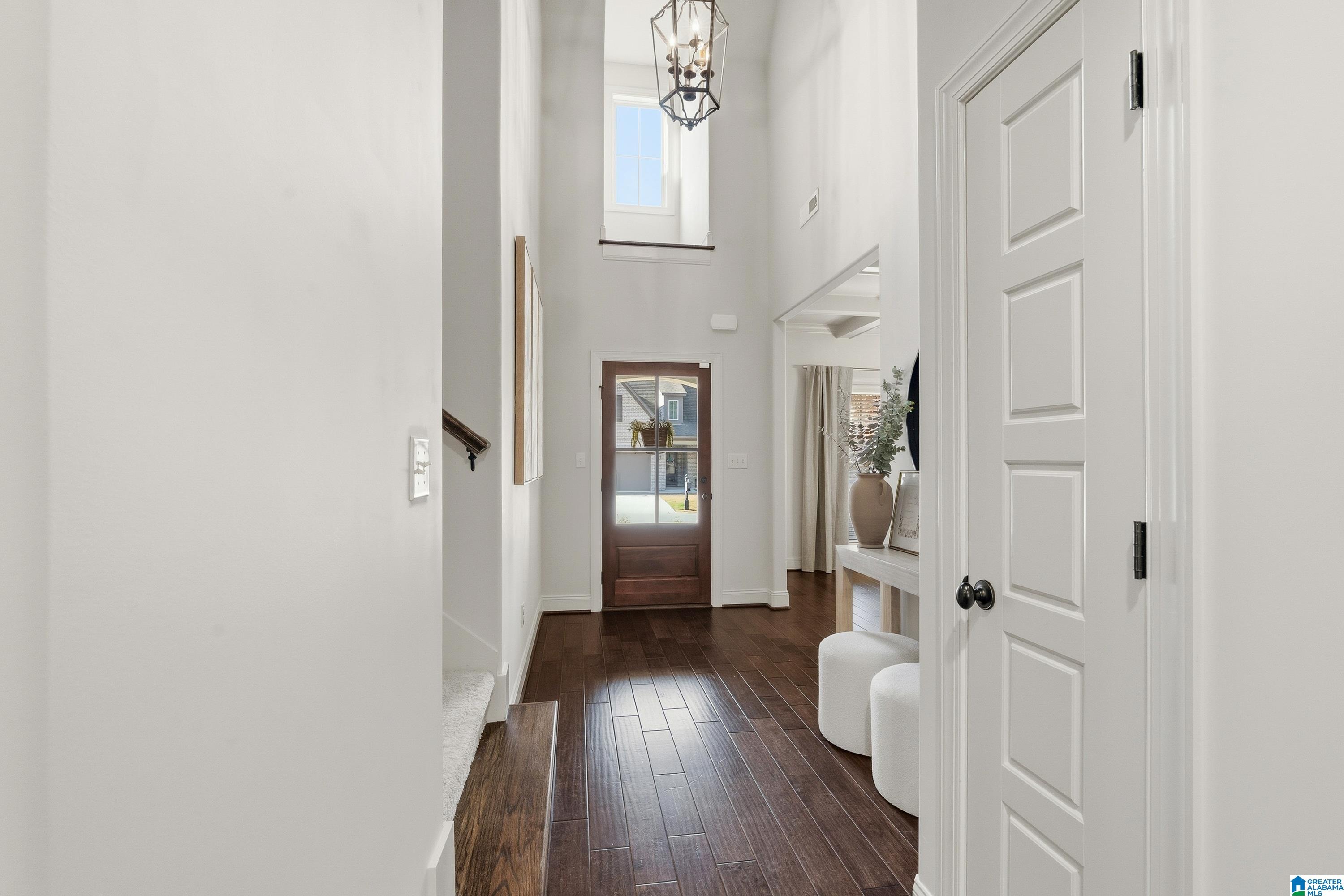 366 Strathaven Drive Pelham, AL 35124 - Photo 8 of 56