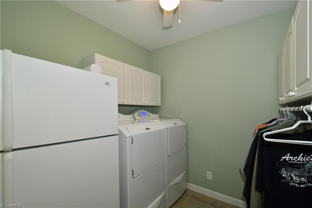 8104 Glengarriff Road Clemmons, NC 27012 - Photo 18 of 25 Gallery Image 18