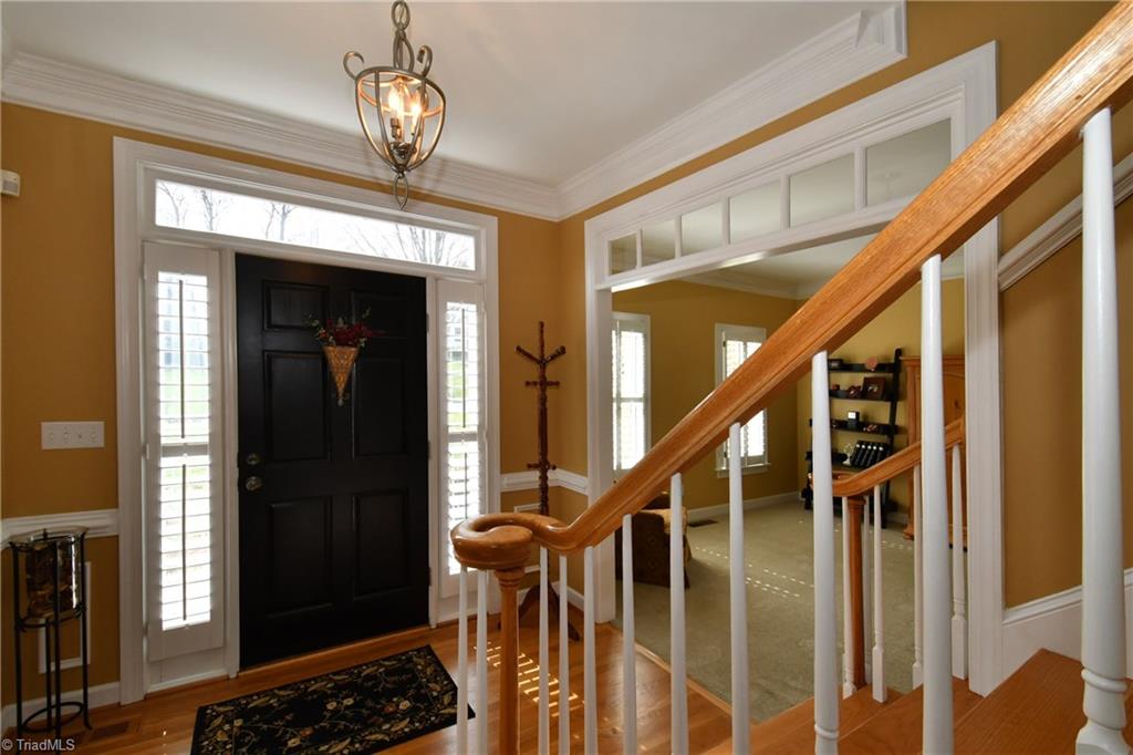 8104 Glengarriff Road Clemmons, NC 27012 - Photo 4 of 25 Gallery Image 4