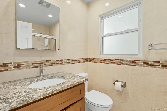 $1,250,000 | 105 Sprague Road, Scarsdale, NY 10583