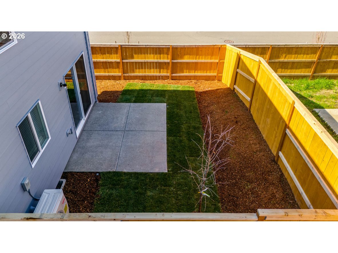 6247 Southeast 15th Street Gresham, OR 97080 - Photo 29 of 31 Yard