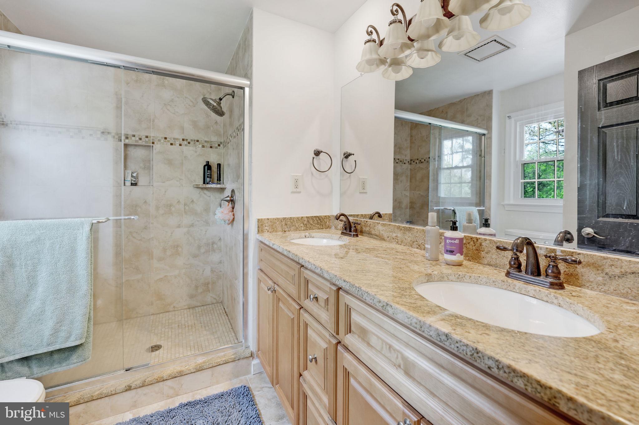 11340 Waples Mill Road Oakton, VA 22124 - Photo 14 of 40