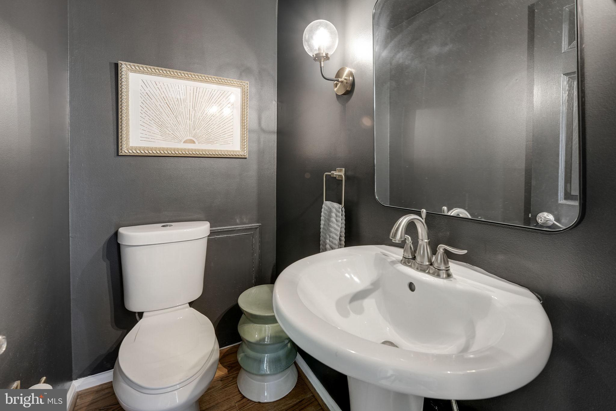 11340 Waples Mill Road Oakton, VA 22124 - Photo 9 of 40