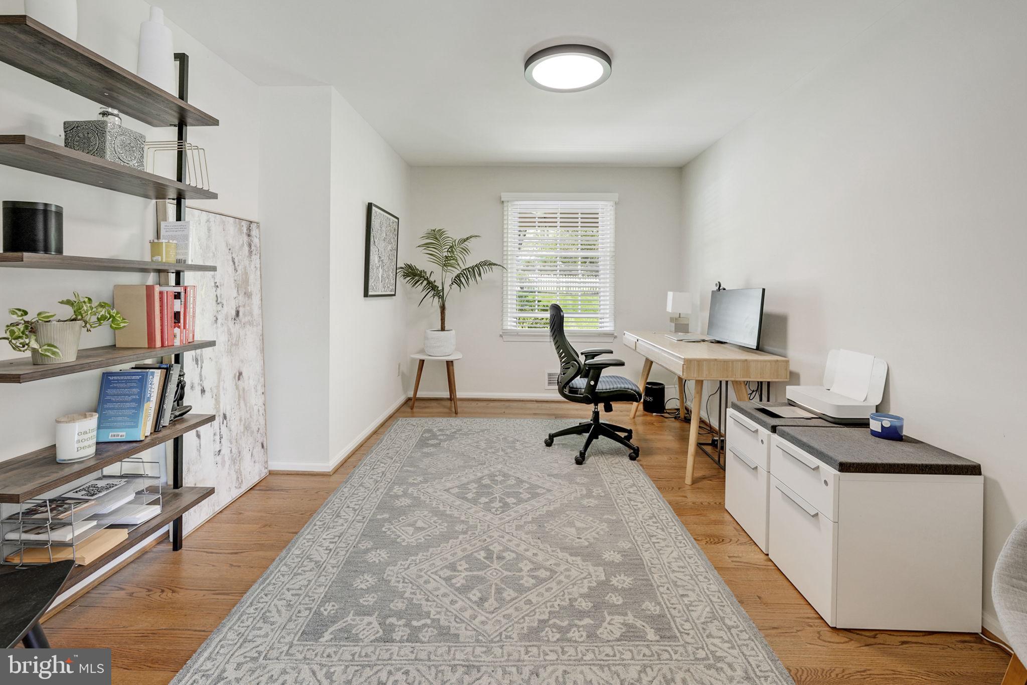 11340 Waples Mill Road Oakton, VA 22124 - Photo 10 of 40