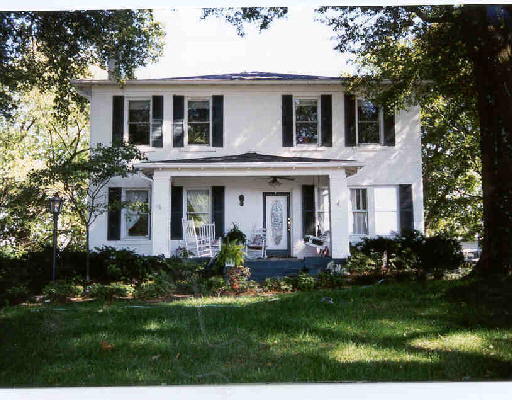 144 South Crest Road Chattanooga, TN 37404 - Photo 1 of 1 Primary Photo