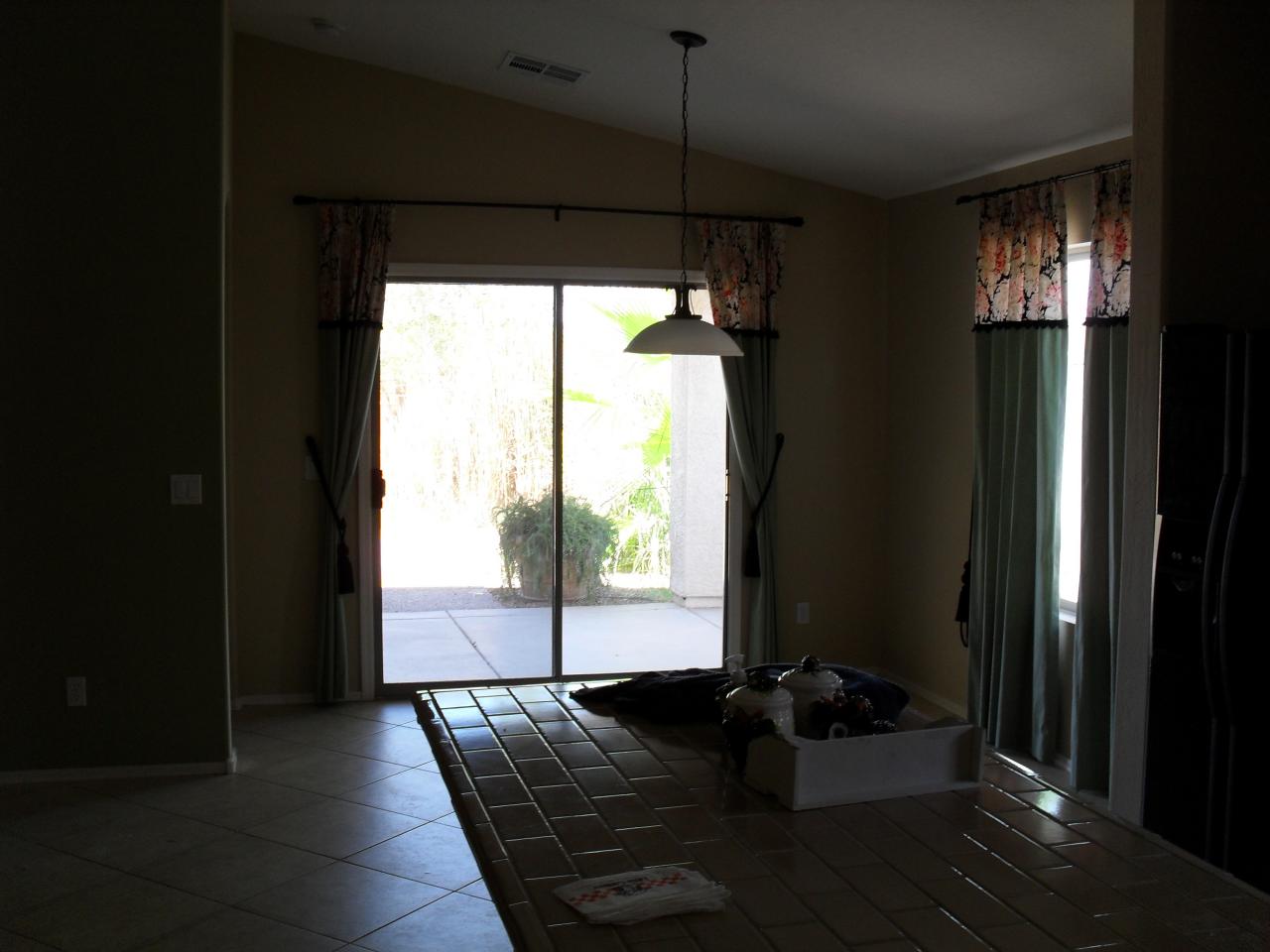 6714 West Beverly Road Laveen, AZ 85339 - Photo 11 of 31 SDC11648