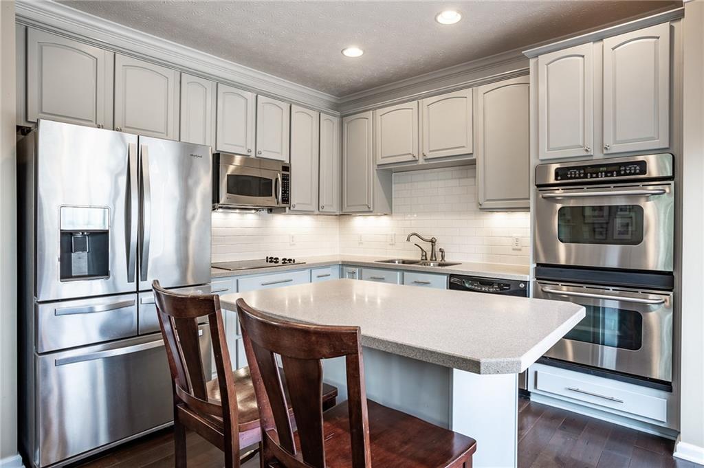 9097 Rider Drive Fishers, IN 46038 - Photo 3 of 33 Gallery Image 3