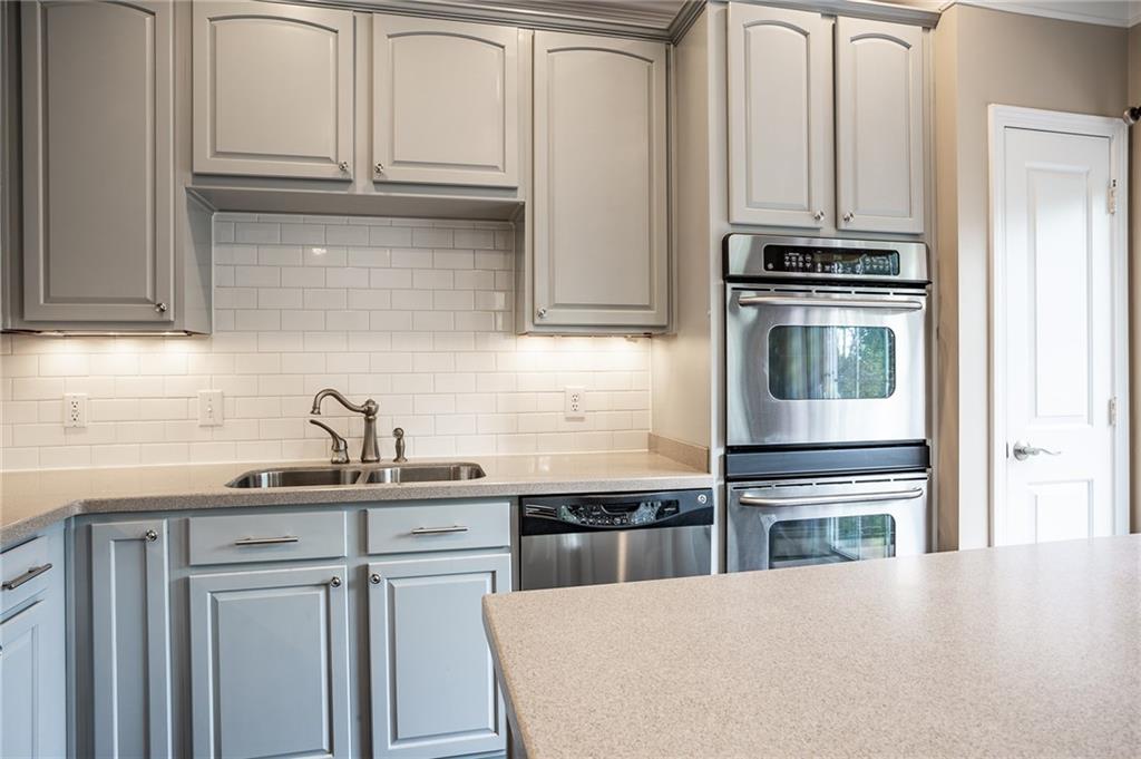 9097 Rider Drive Fishers, IN 46038 - Photo 5 of 33 Gallery Image 5