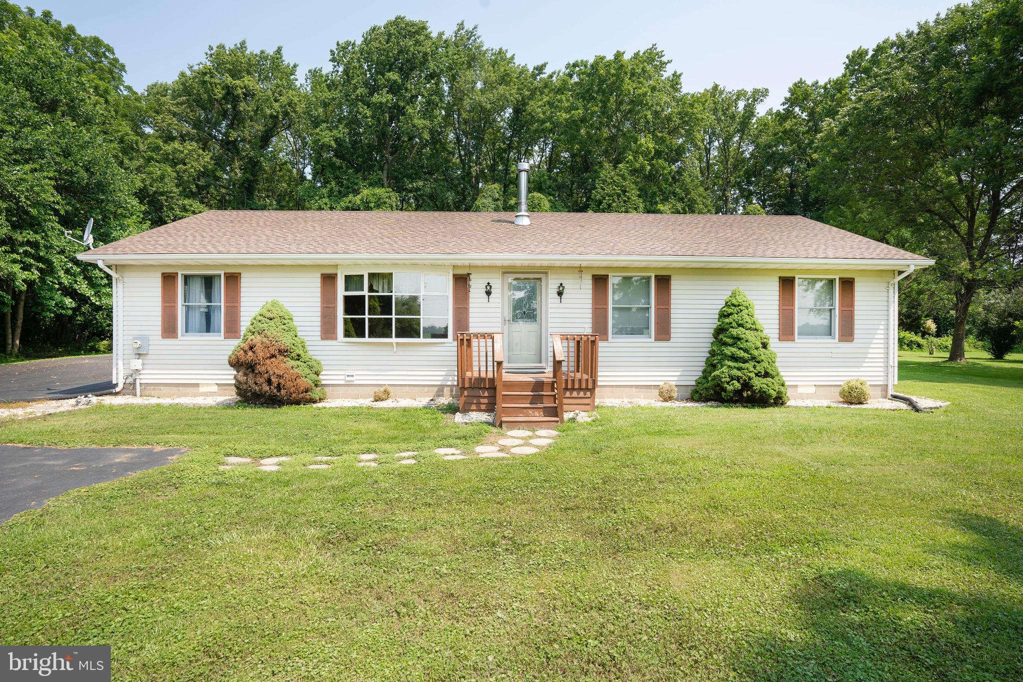 3067 Denny Road Newark, DE 19702 - Photo 3 of 40 Gallery Image 3