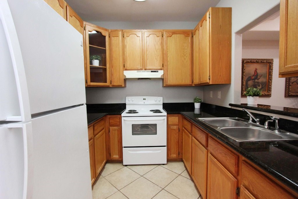 1000 Ranchway Drive, Unit 87 Laredo, TX 78045 - Photo 7 of 19 Gallery Image 7