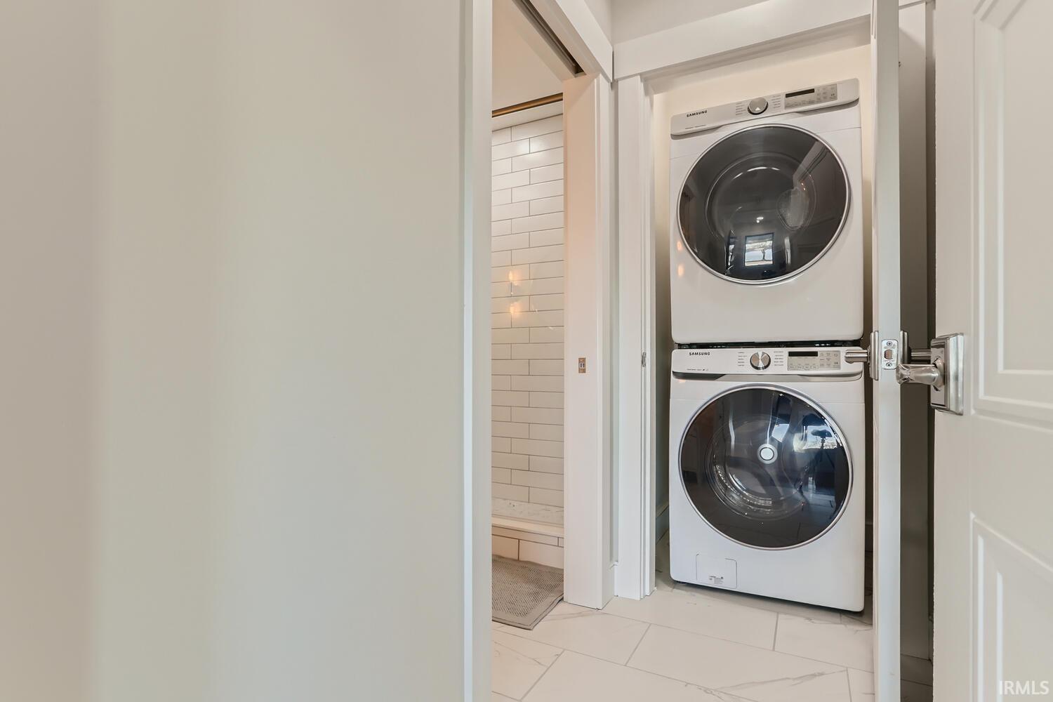 110 East Water Street, Unit 1 Newburgh, IN 47630 - Photo 16 of 18