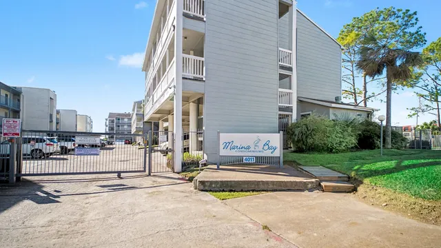 $135,000 | 4011 NASA Road 1, Unit 505, El Lago, TX 77586
