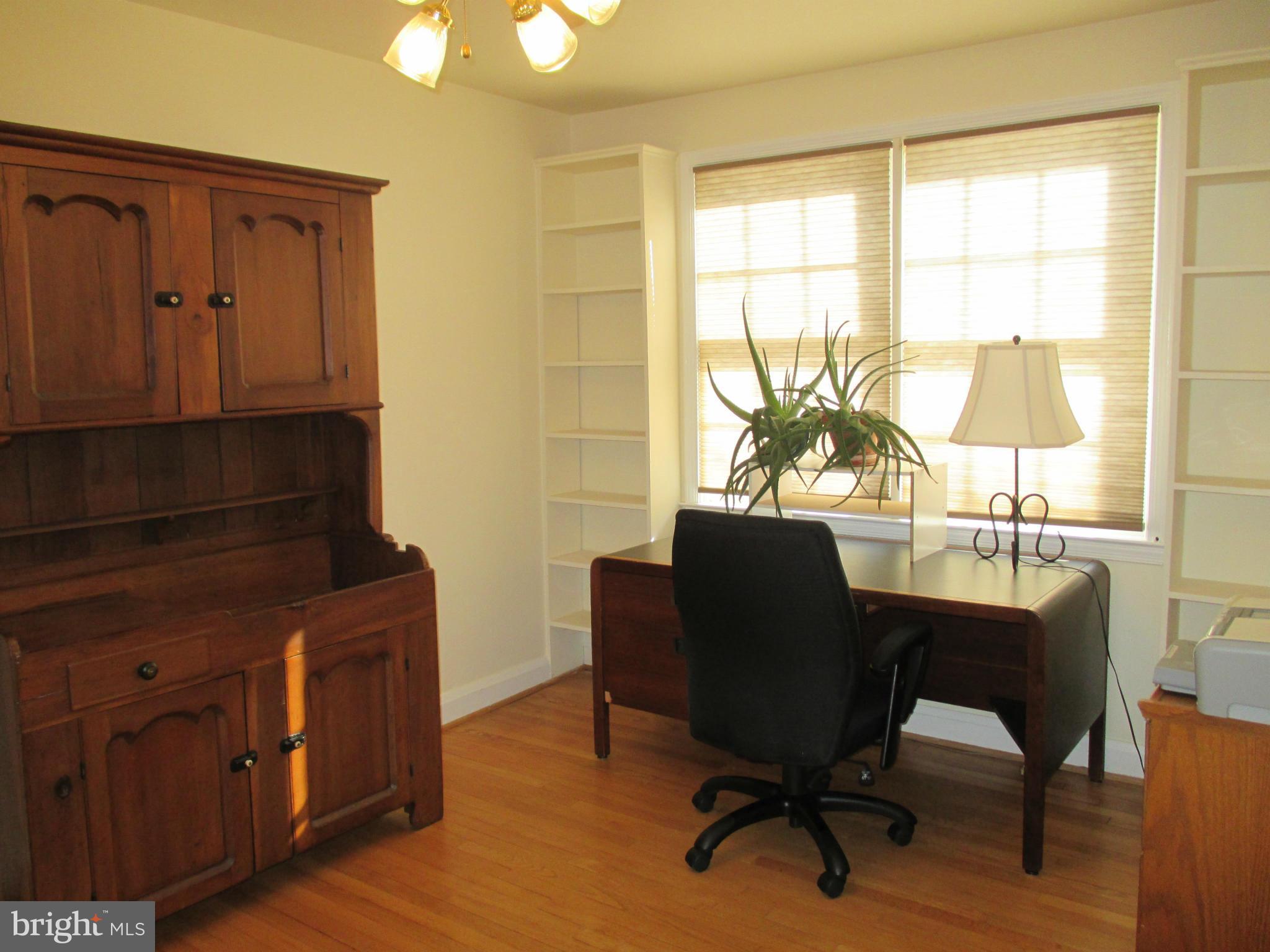 211 Brandon Road Baltimore, MD 21212 - Photo 14 of 30 SECOND BR PRESENTLY USED AS OFFICE