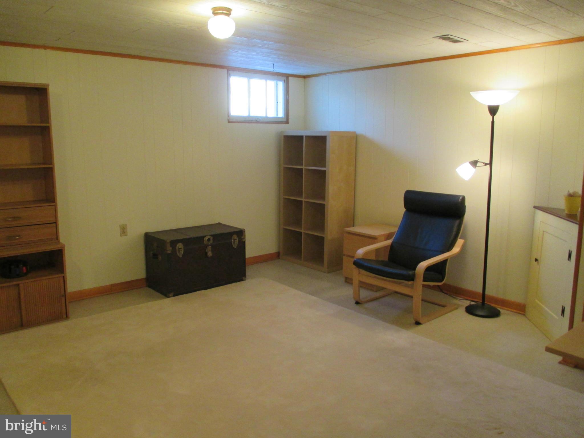 211 Brandon Road Baltimore, MD 21212 - Photo 22 of 30 UPGRADED FLOOR TILES, CARPET CAN STAY!