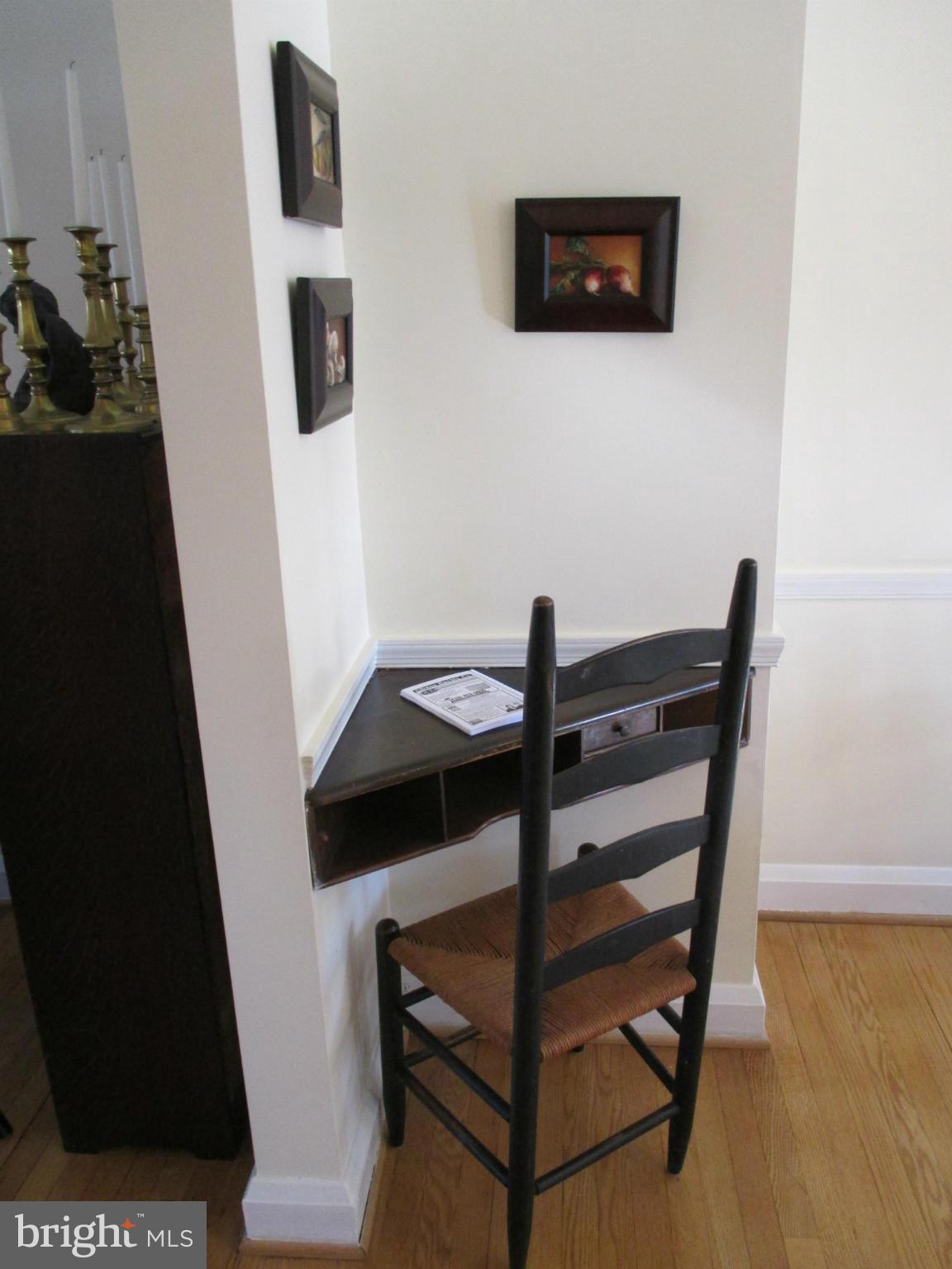 211 Brandon Road Baltimore, MD 21212 - Photo 7 of 30 CHARMING BUILT-IN CORNER DESK: CHARGE THAT PHONE!