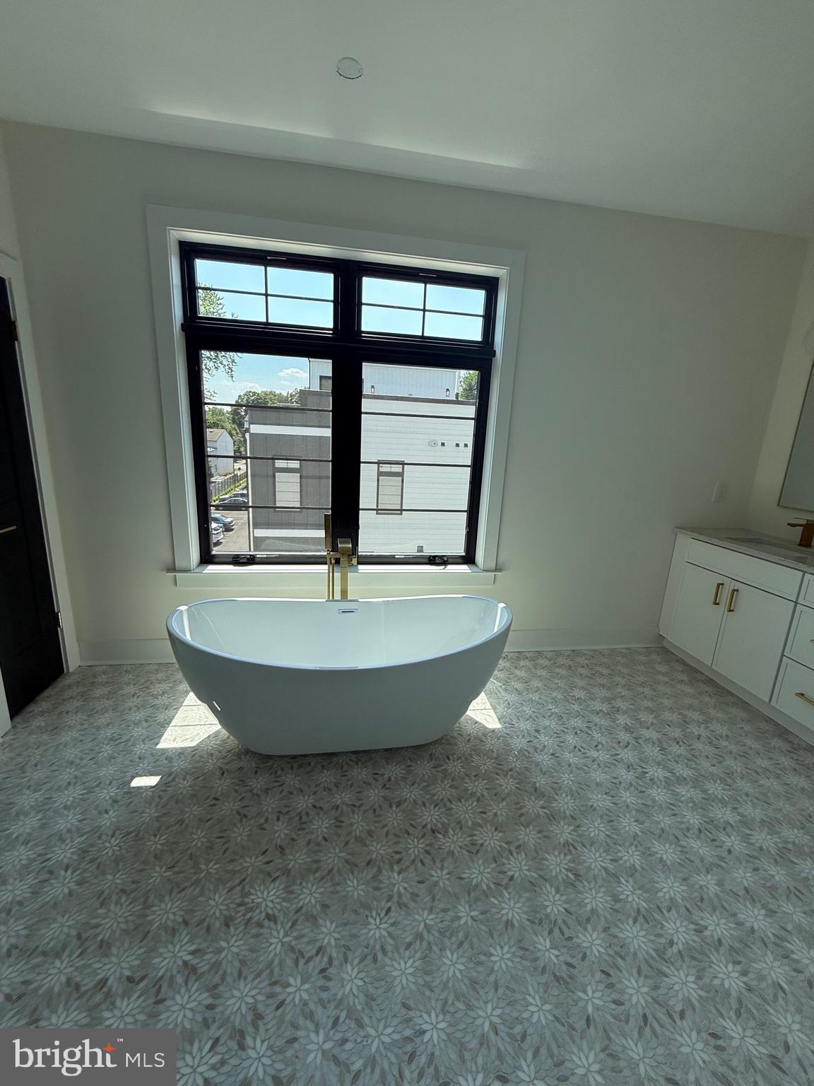7519 Ridge Avenue Philadelphia, PA 19128 - Photo 16 of 17