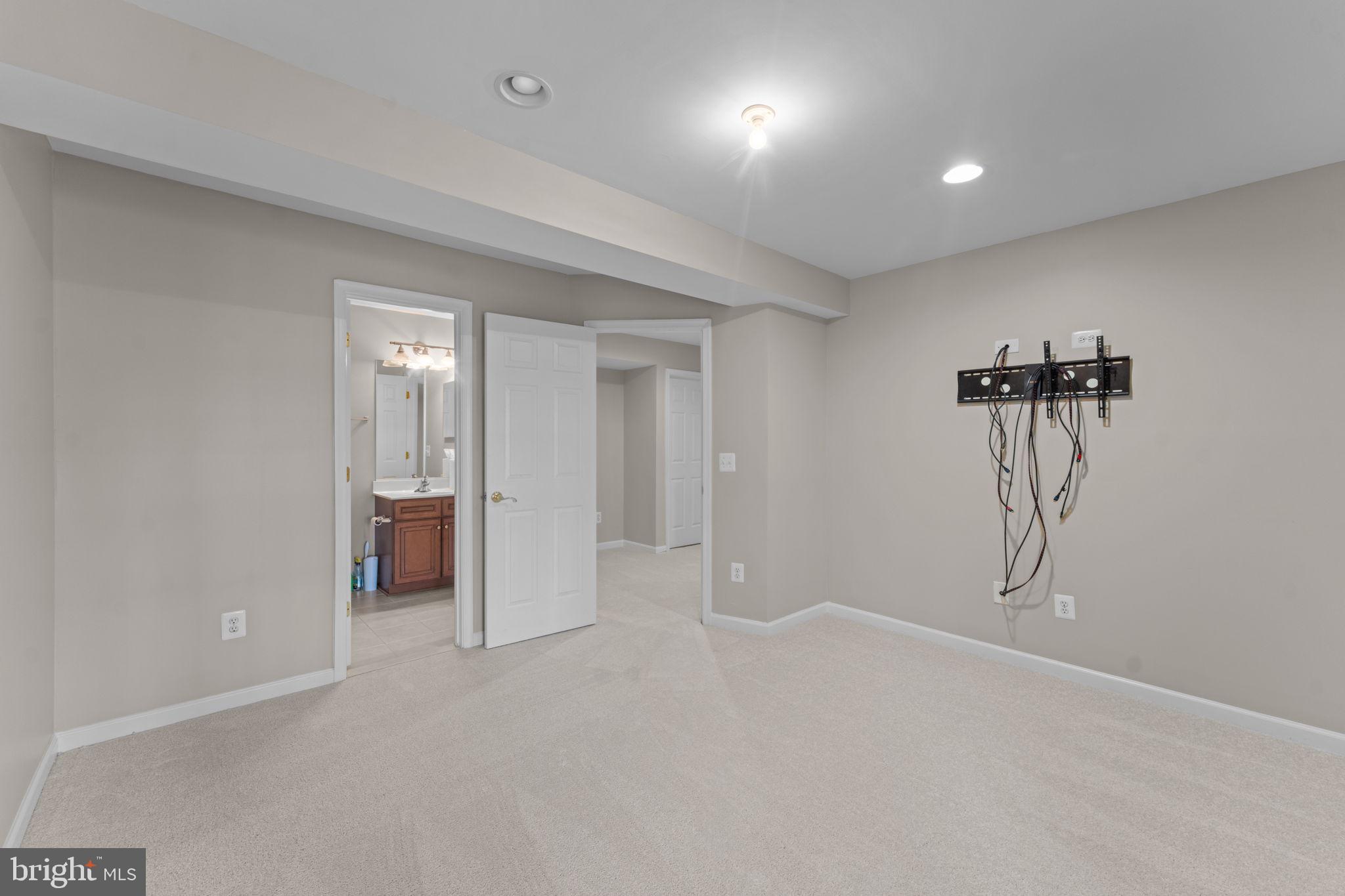 19228 Buna Street Triangle, VA 22172 - Photo 69 of 79